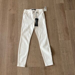 Liverpool The Hugger Skinny Jean, Size 26, Color Porcelain